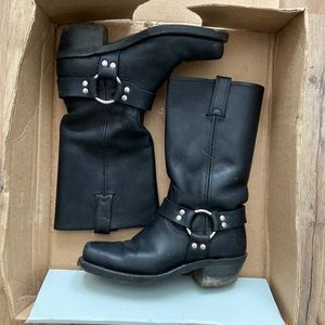 Harness 12R Women’s